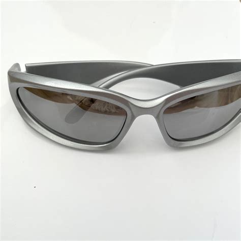 oakley wrap around sunglasses 90s